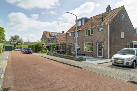 Jan Ooms Pieterzoonstraat 18, Scharwoude