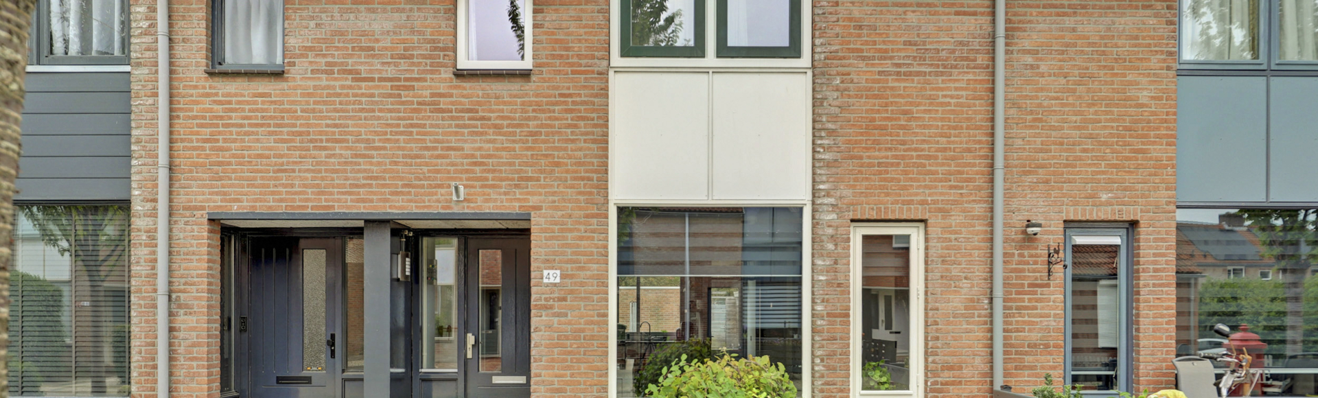 Koolmees 49, Hoorn