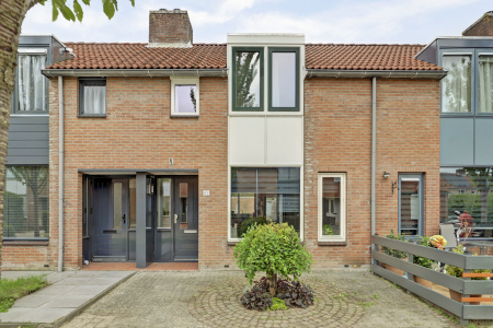 Koolmees 49, Hoorn