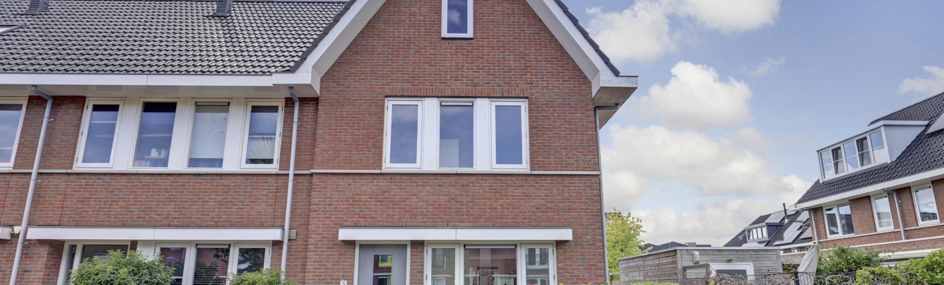 Albert van Damstraat 5, Zwaag